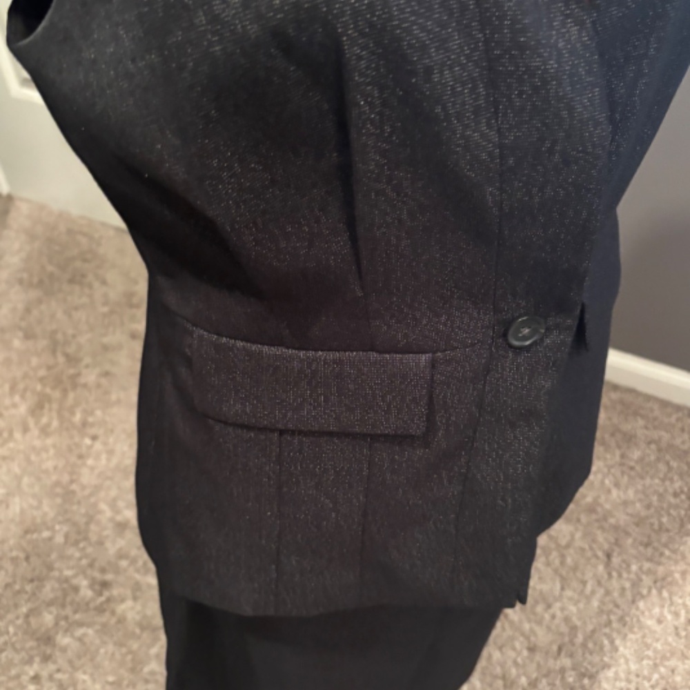 Banana Republic Skirt Suit 8